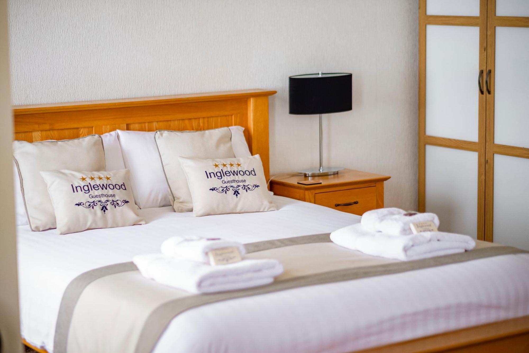Inglewood - Opul Express Hotel Дъглас Стая снимка
