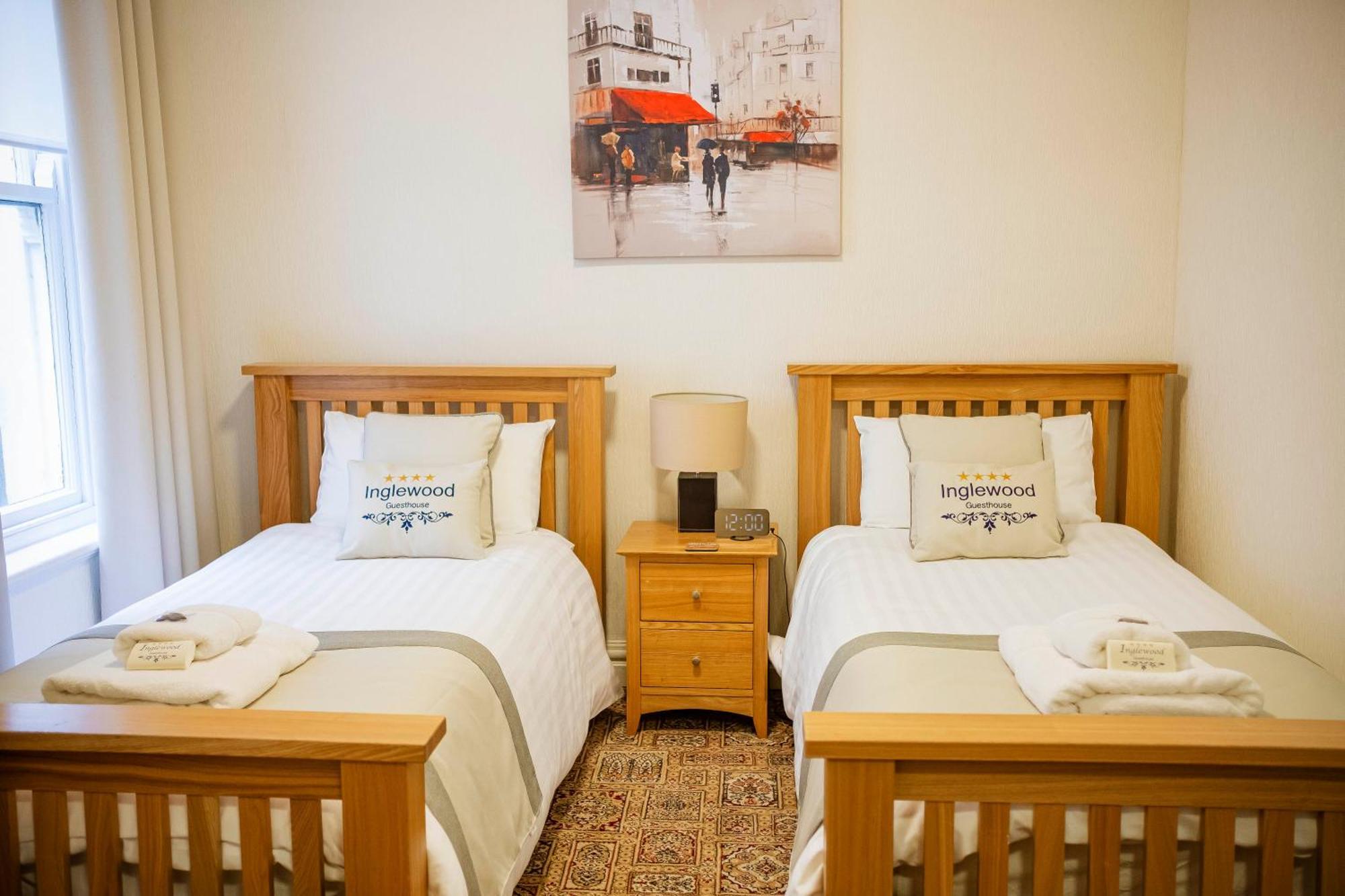 Inglewood - Opul Express Hotel Дъглас Стая снимка