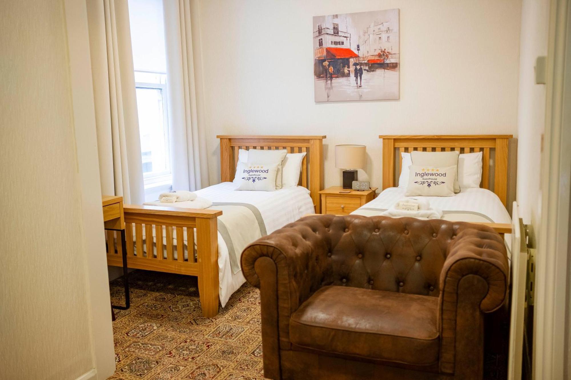 Inglewood - Opul Express Hotel Дъглас Стая снимка